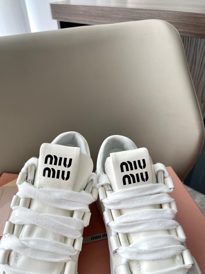 Miu Miu Casual Shoes